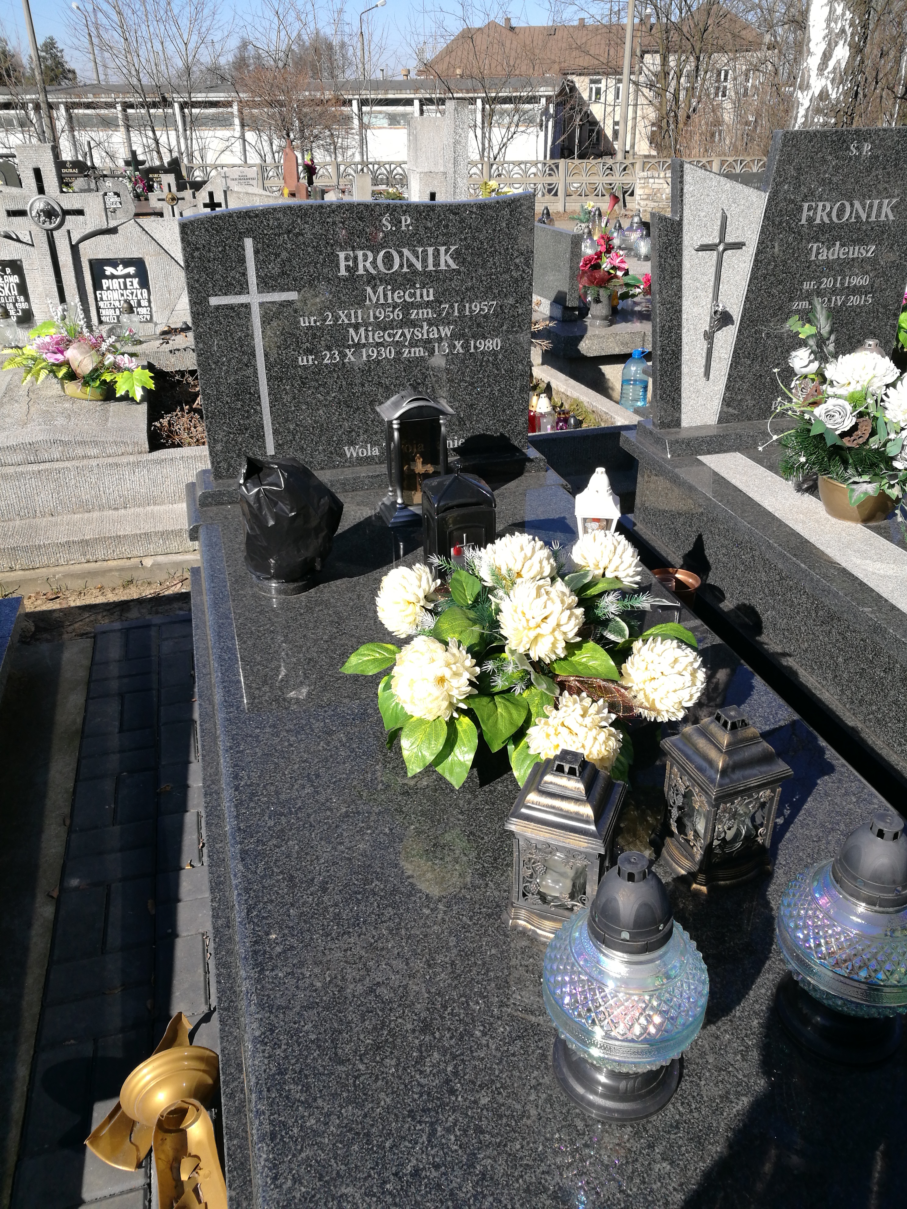 Grób PELAGIA FRONIK