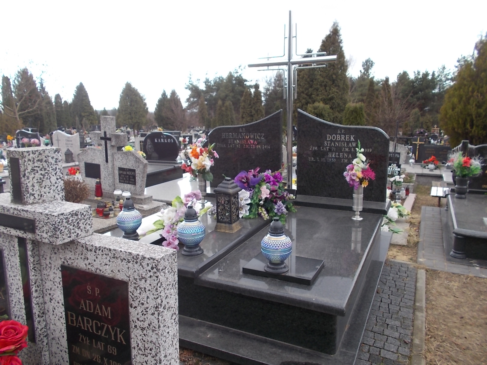 Grób HELENA DOBREK