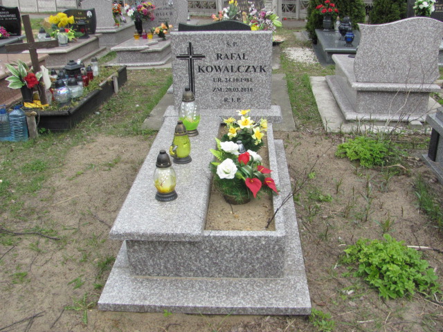 Grób WERONIKA ANITA SZYGUŁA