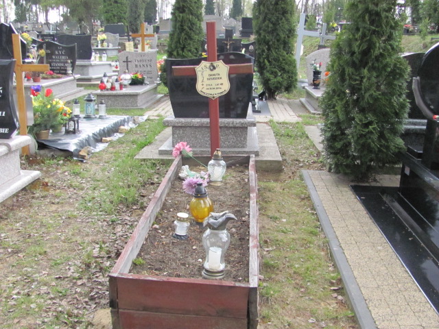 Grób MIECZYSŁAW DZIUDZIEK
