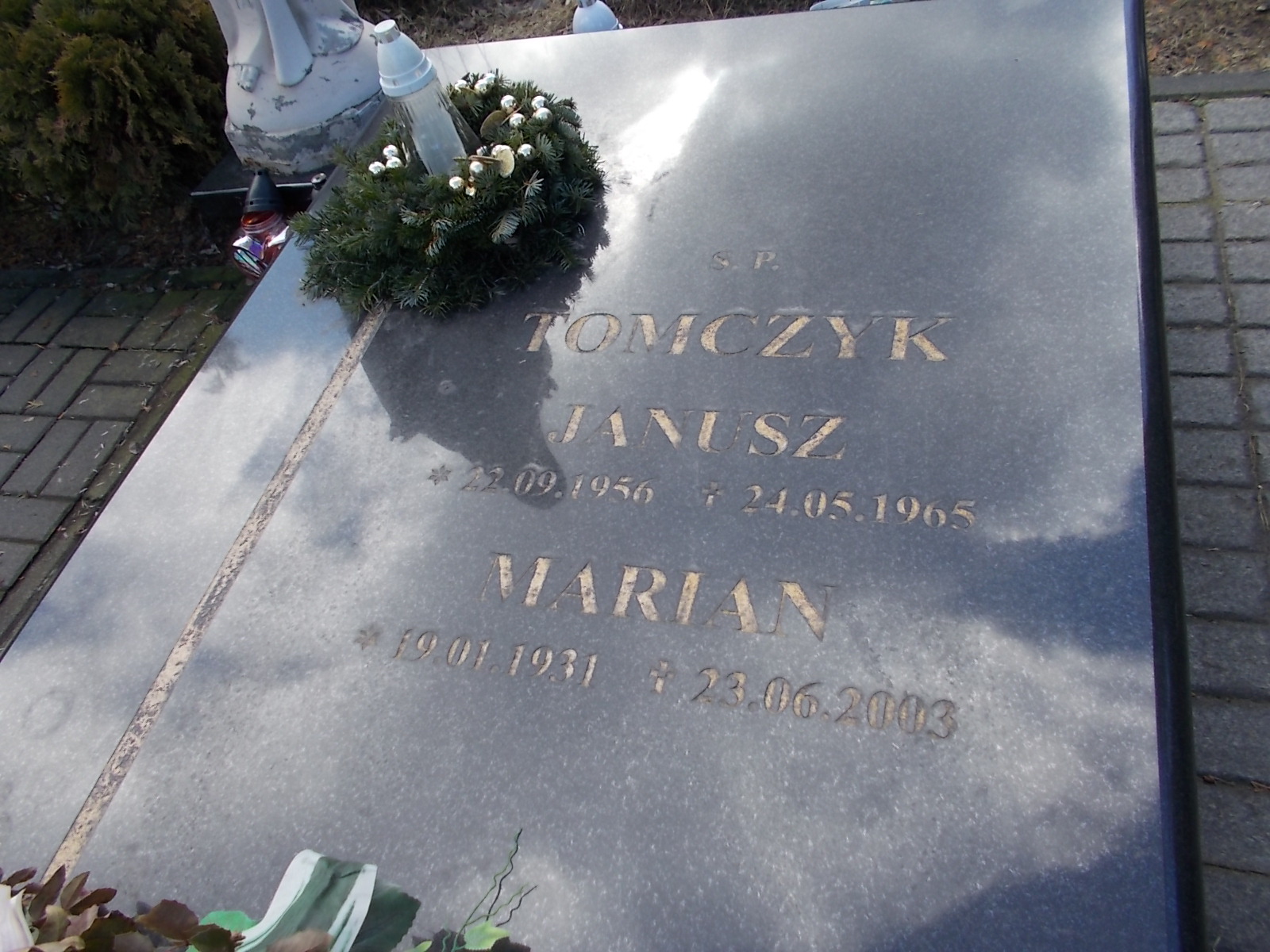 Janusz TOMCZYK 1956 Olkusz - Grobonet - Wyszukiwarka osób pochowanych