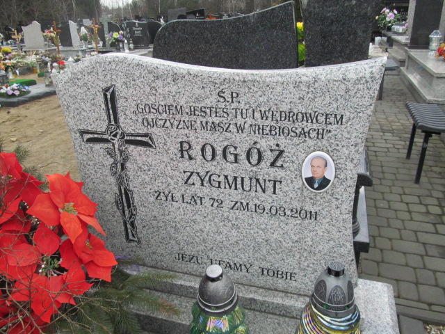  ROGÓŻ 1942 Olkusz - Grobonet - Wyszukiwarka osób pochowanych